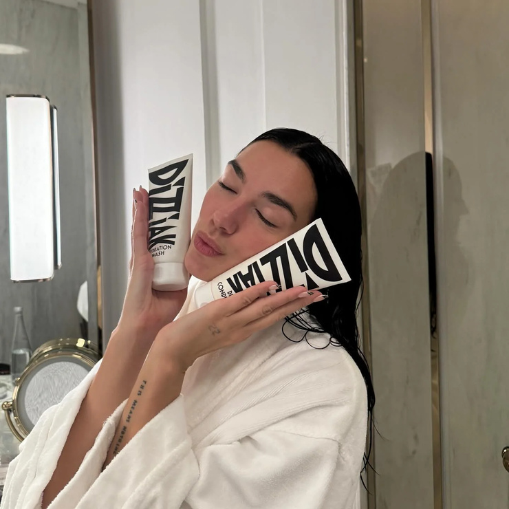 Dua Lipa