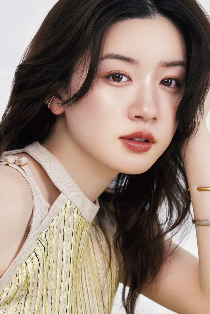 Mei Nagano