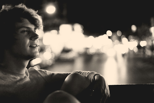 Evan Peters Evan Peters