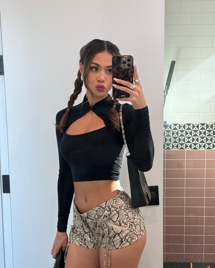 Desiree Schlotz