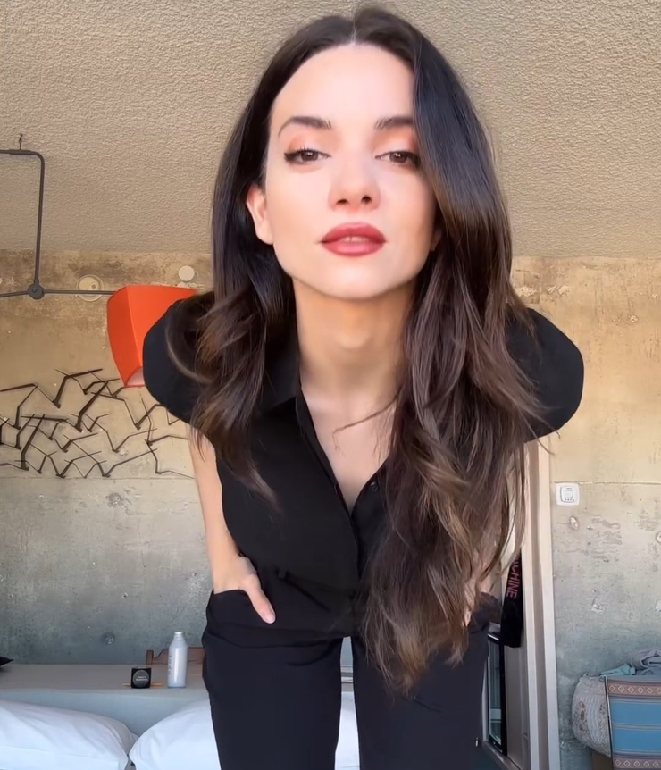 Lauren LaVera