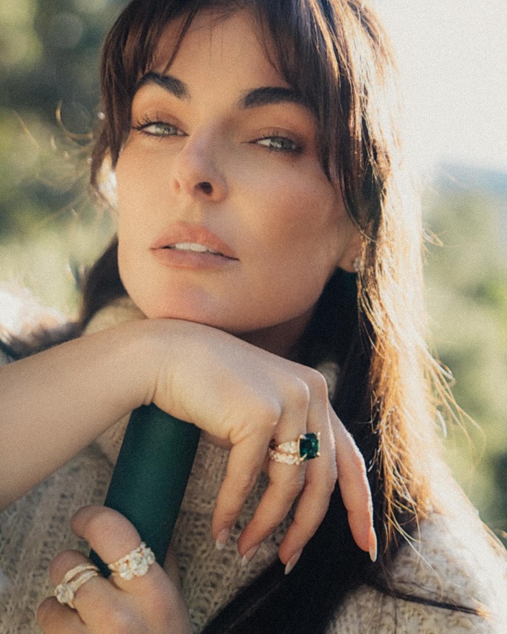 Serinda Swan