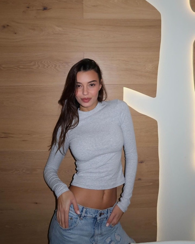 Lucia Bramani Lucia Bramani