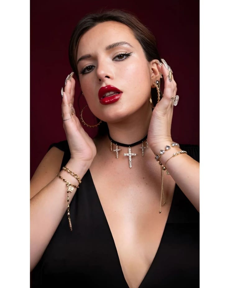 Bella Thorne