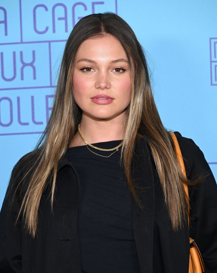 Olivia Holt
