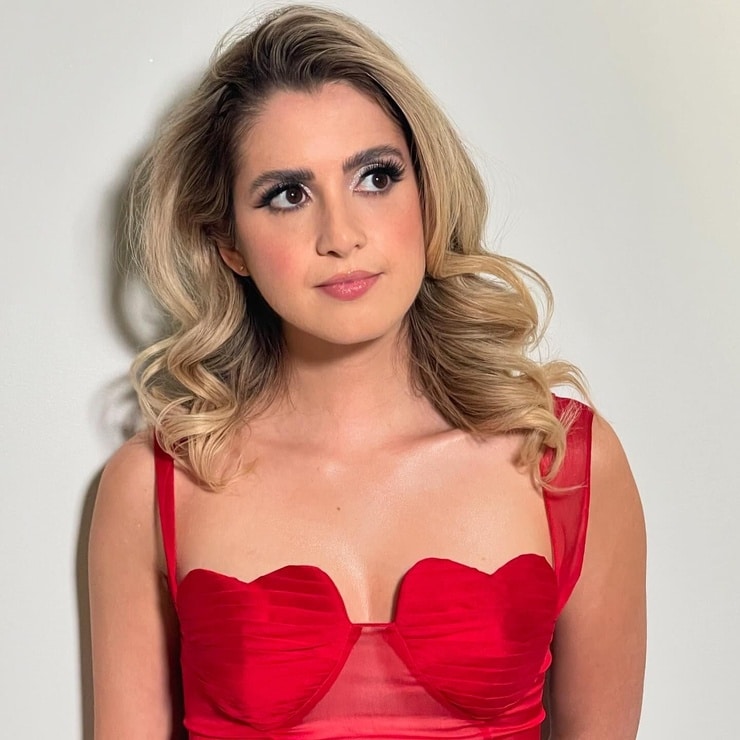 Laura Marano