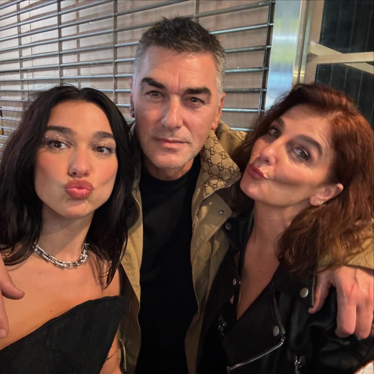 Dua Lipa