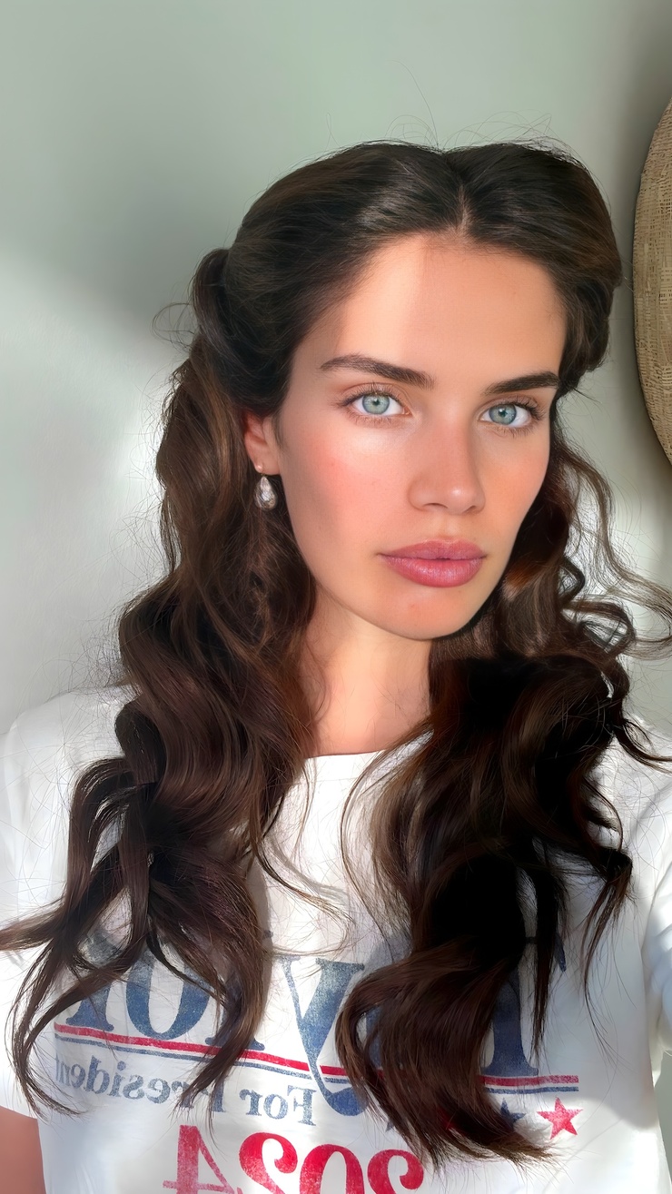 Sara Sampaio Sara Sampaio