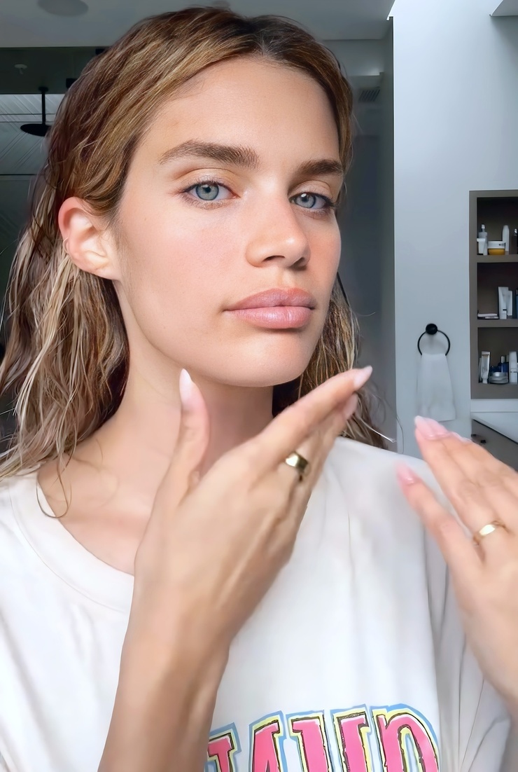 Sara Sampaio Sara Sampaio