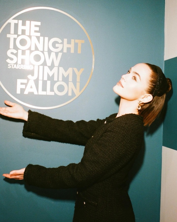Zoey Deutch
