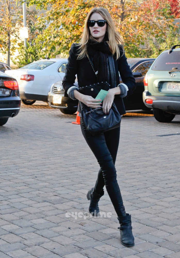 Rosie Huntington-Whiteley Rosie Huntington-Whiteley