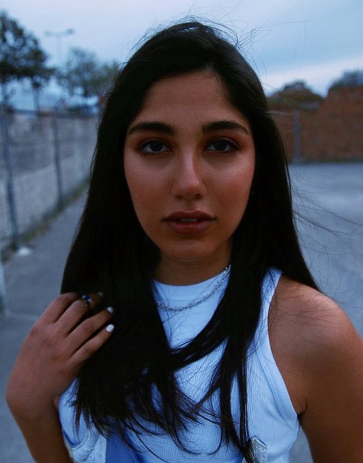 Ava Vahneshan