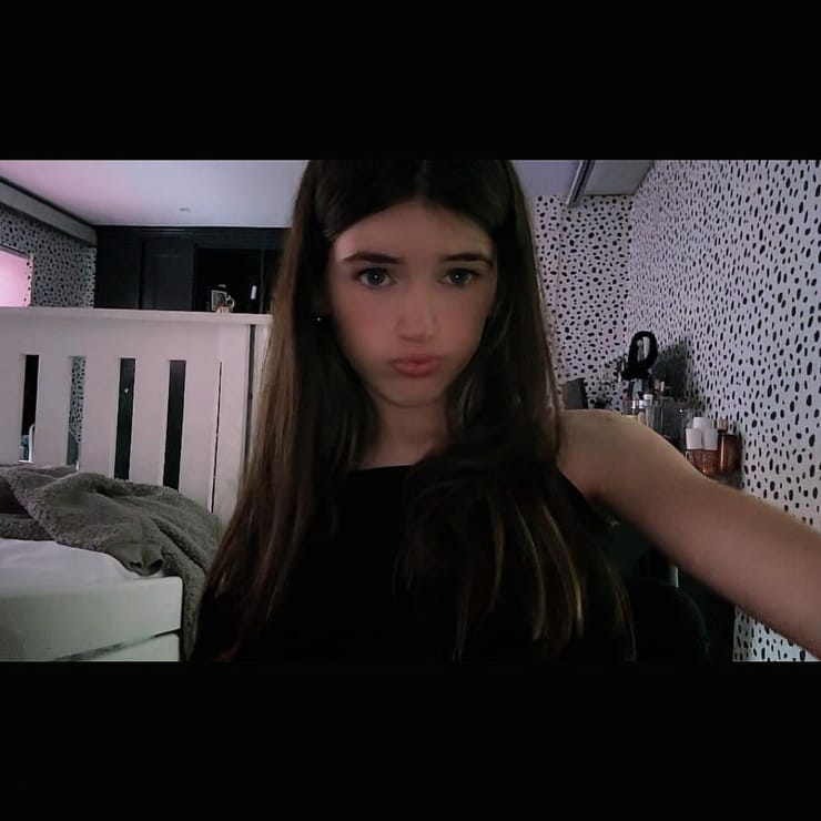 Phoebe Taylor Phoebe Taylor