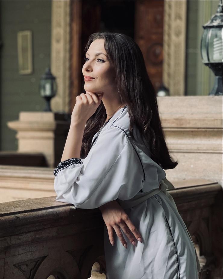 Elena Larina