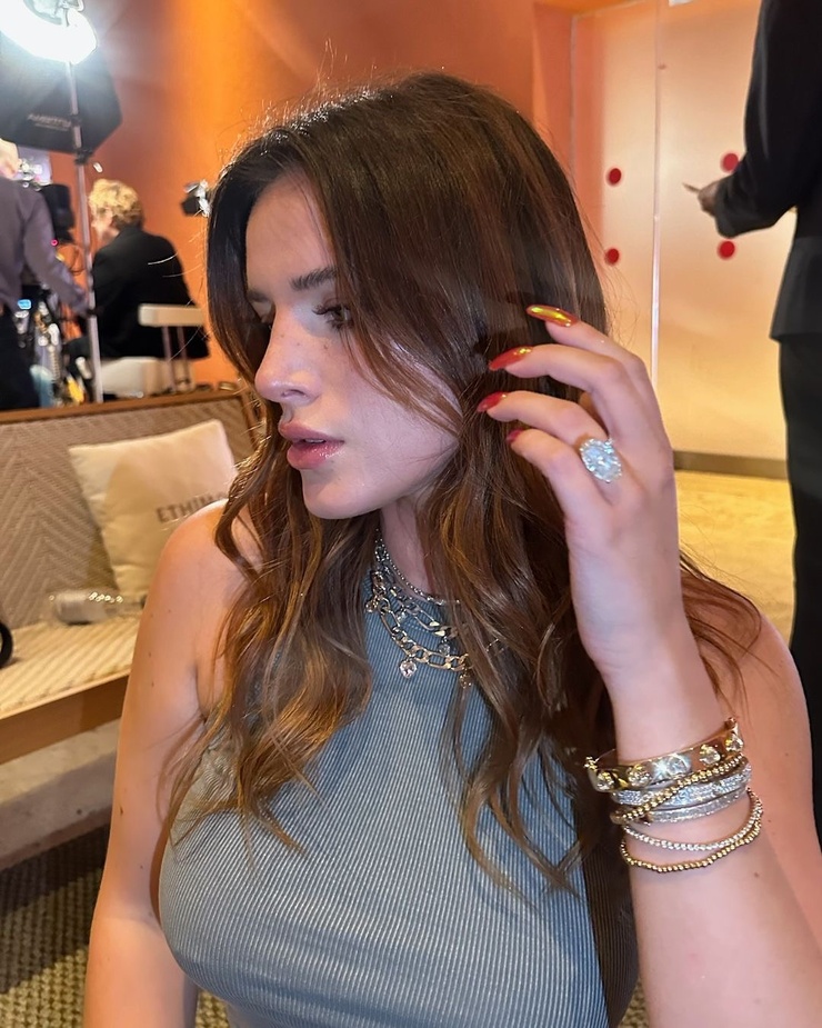 Bella Thorne Bella Thorne