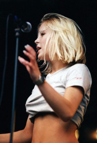 Anouk Anouk