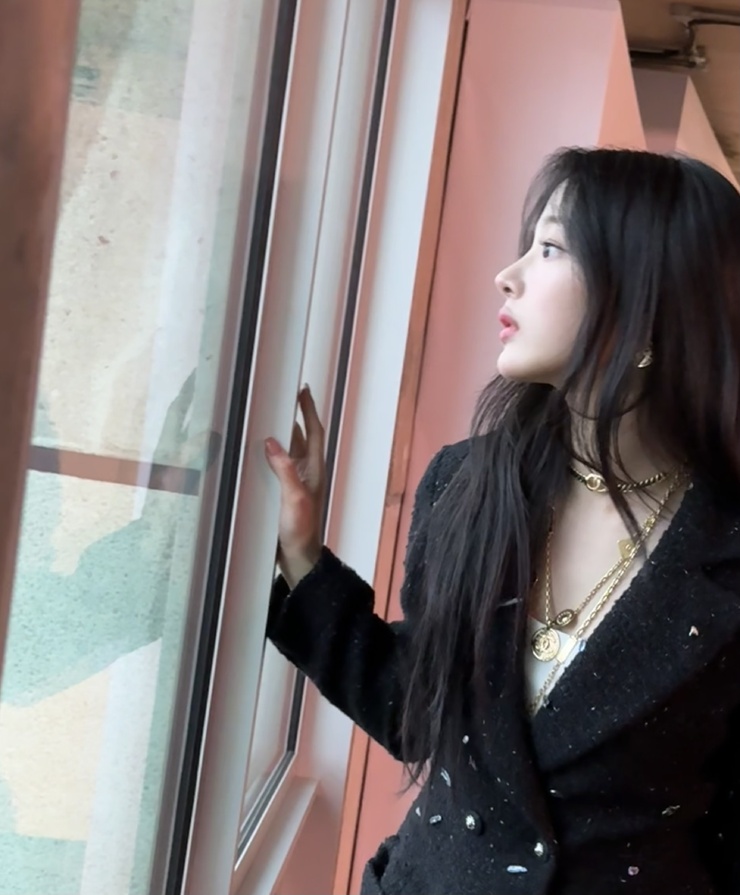Minji Kim