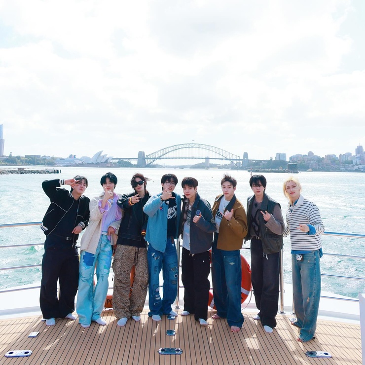 Stray Kids