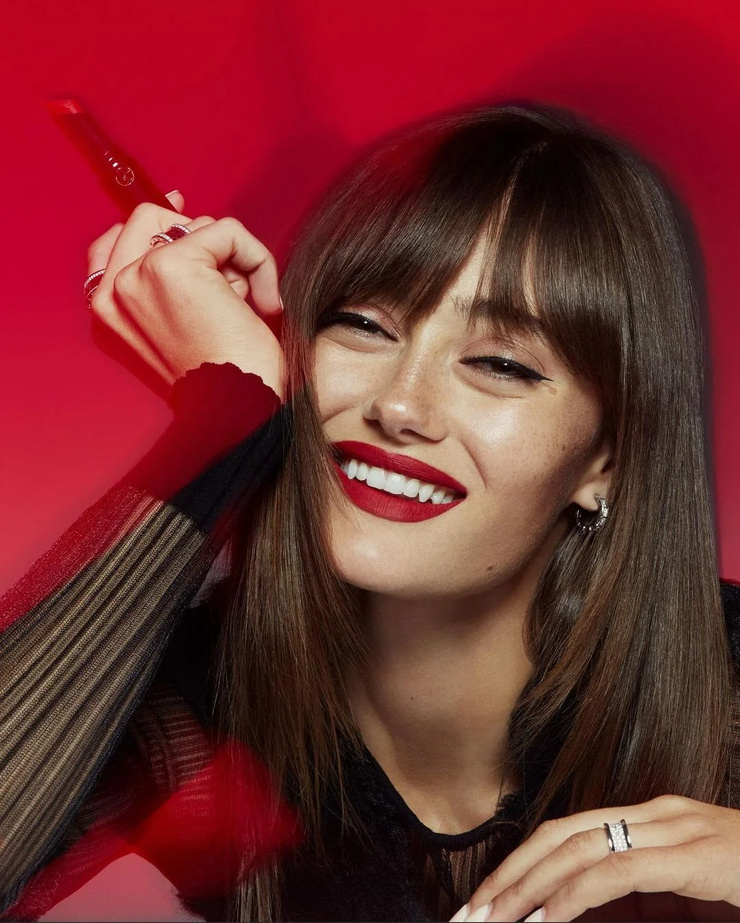 Ella Purnell Ella Purnell
