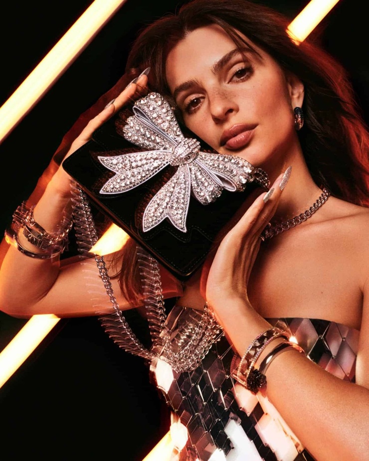 Emily Ratajkowski