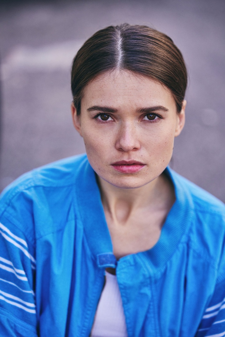 Image of Zoe Moore(02)