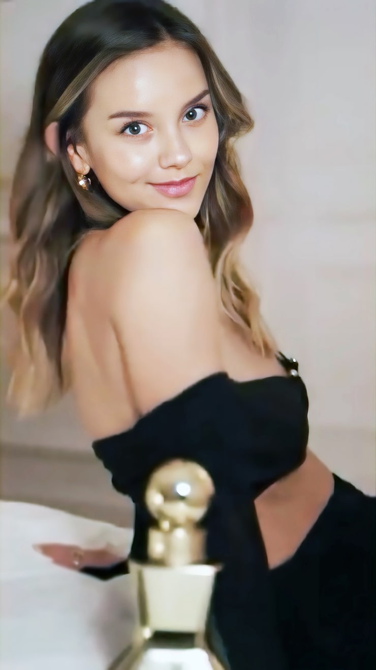 NICOLA CAVANIS NICOLA CAVANIS
