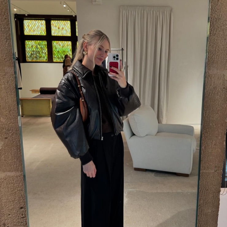 Carolin Niemczyk Carolin Niemczyk