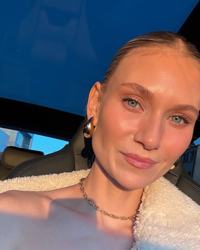 Carolin Niemczyk Carolin Niemczyk