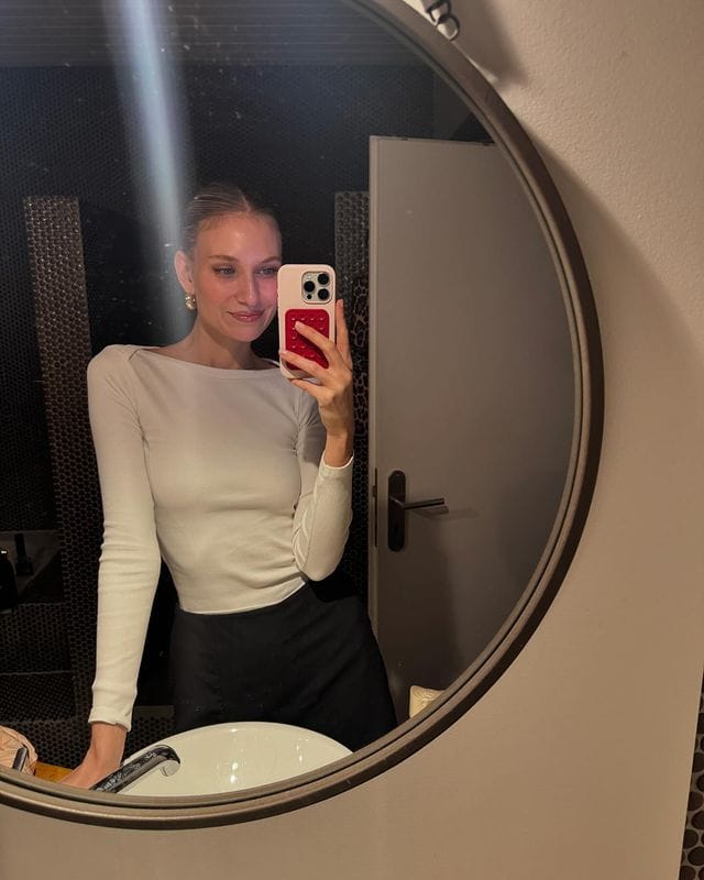 Carolin Niemczyk Carolin Niemczyk