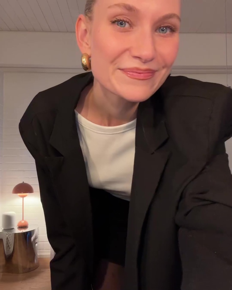 Carolin Niemczyk Carolin Niemczyk