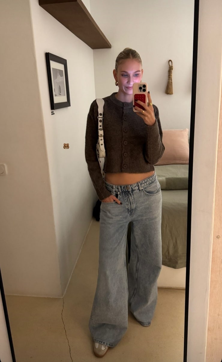 Carolin Niemczyk Carolin Niemczyk