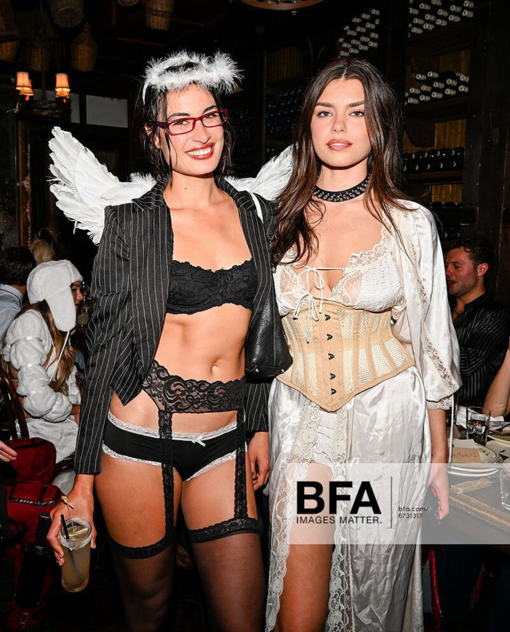 Lauren Searle Lauren Searle
