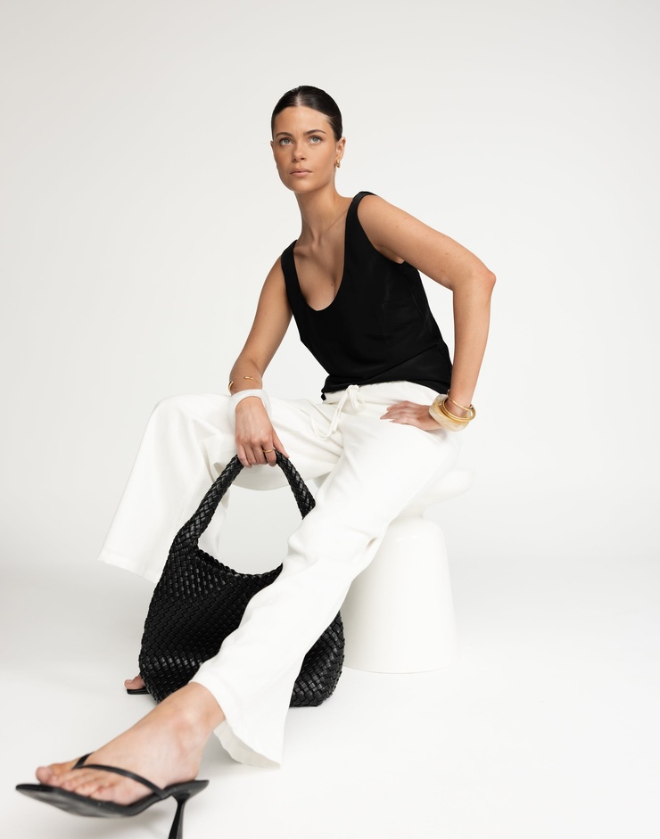 Kate Nicholls (Model)
