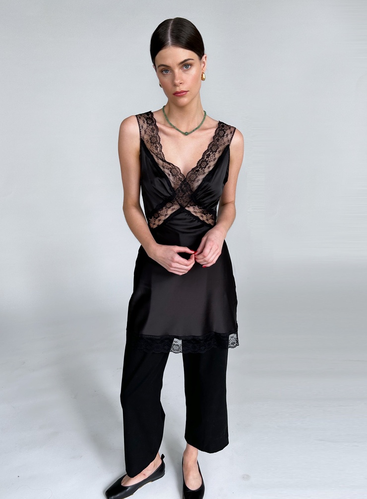 Kate Nicholls (Model)