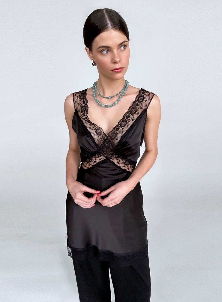 Kate Nicholls (Model)