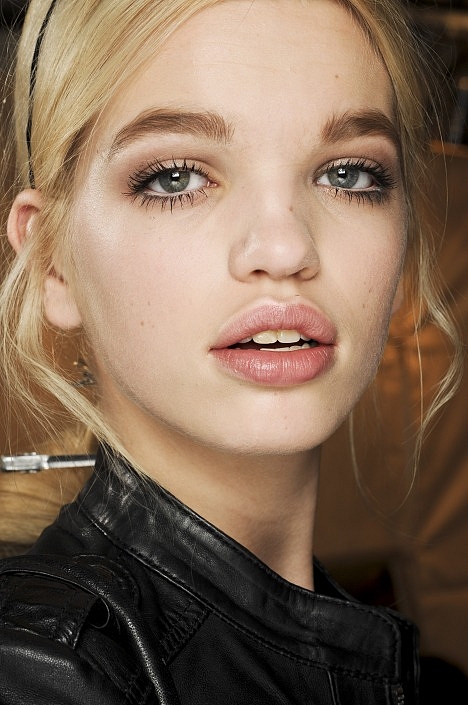 Daphne Groeneveld Daphne Groeneveld