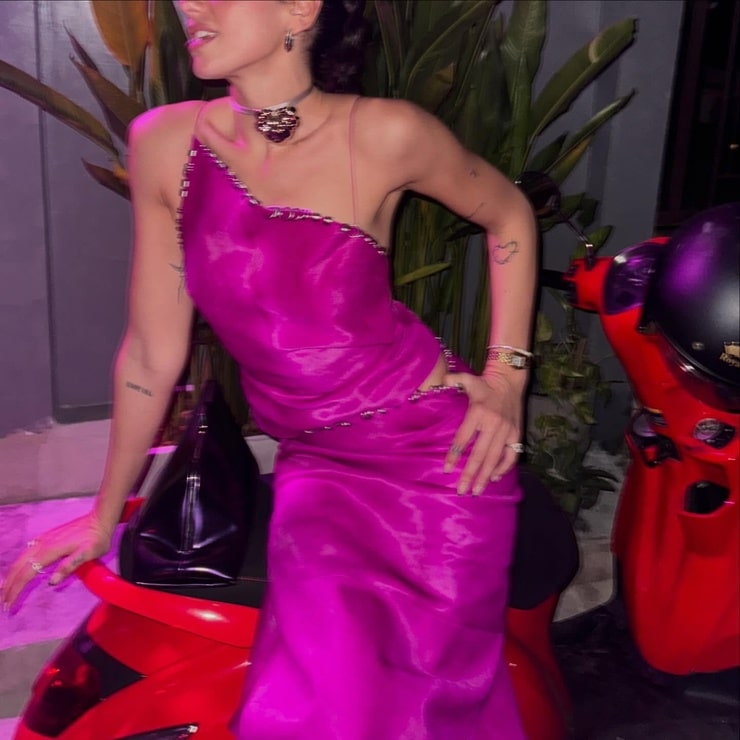 Dua Lipa