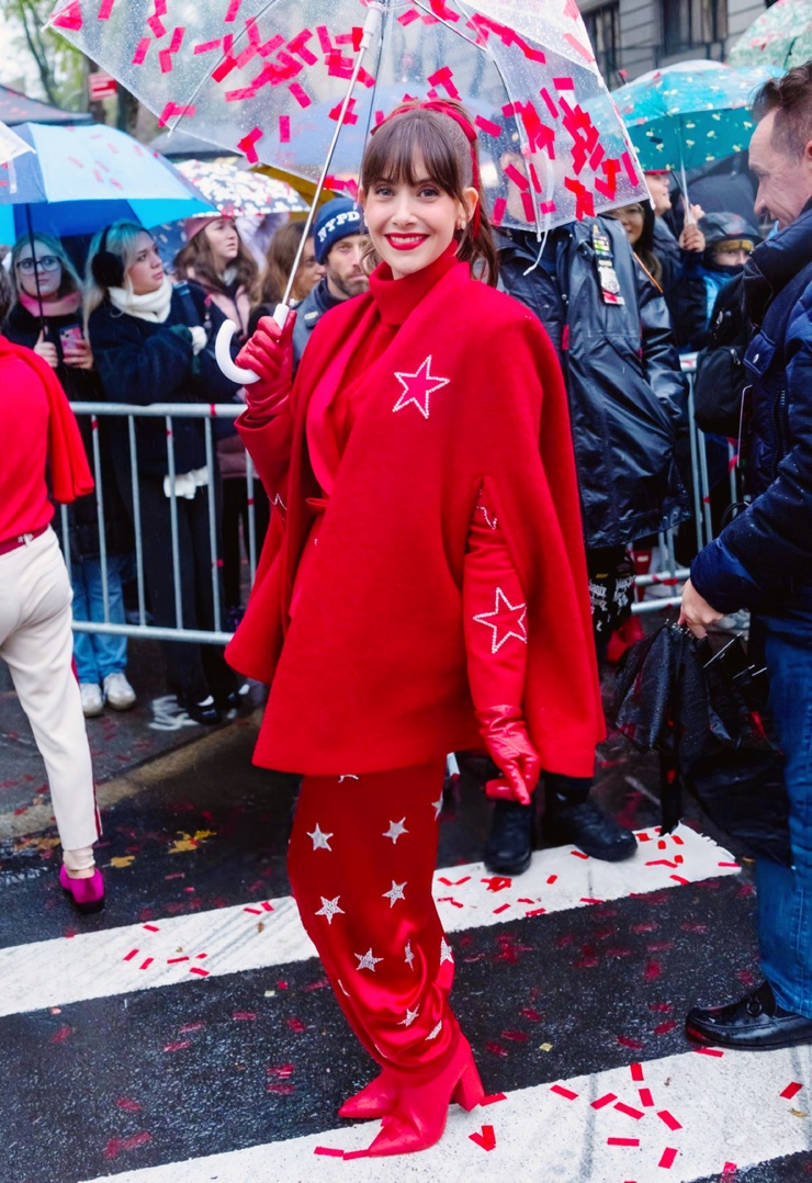 Alison Brie
