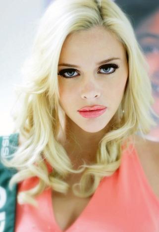 Ria Antoniou Ria Antoniou