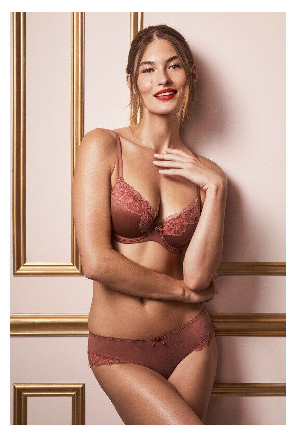 Grace Elizabeth Grace Elizabeth