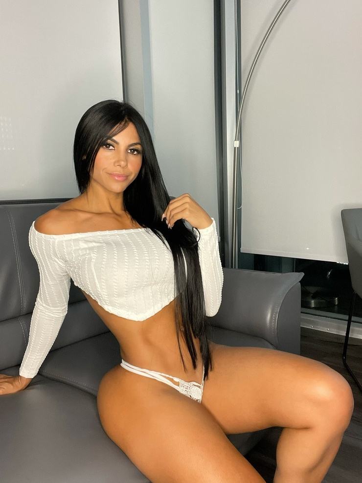Yesli Gomez
