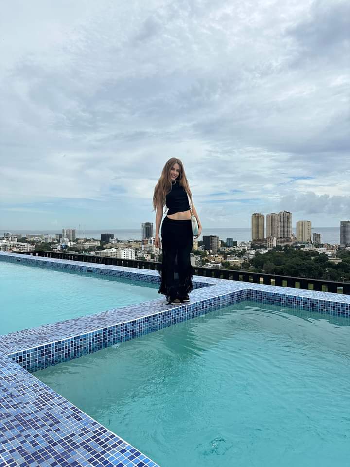 Xenia Tchoumitcheva Xenia Tchoumitcheva