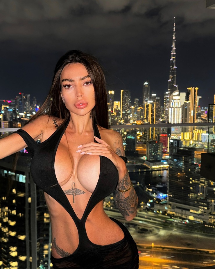 Alyona Omovych
