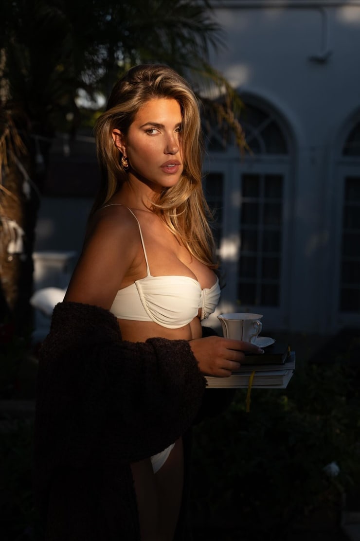 Kara Del Toro Kara Del Toro
