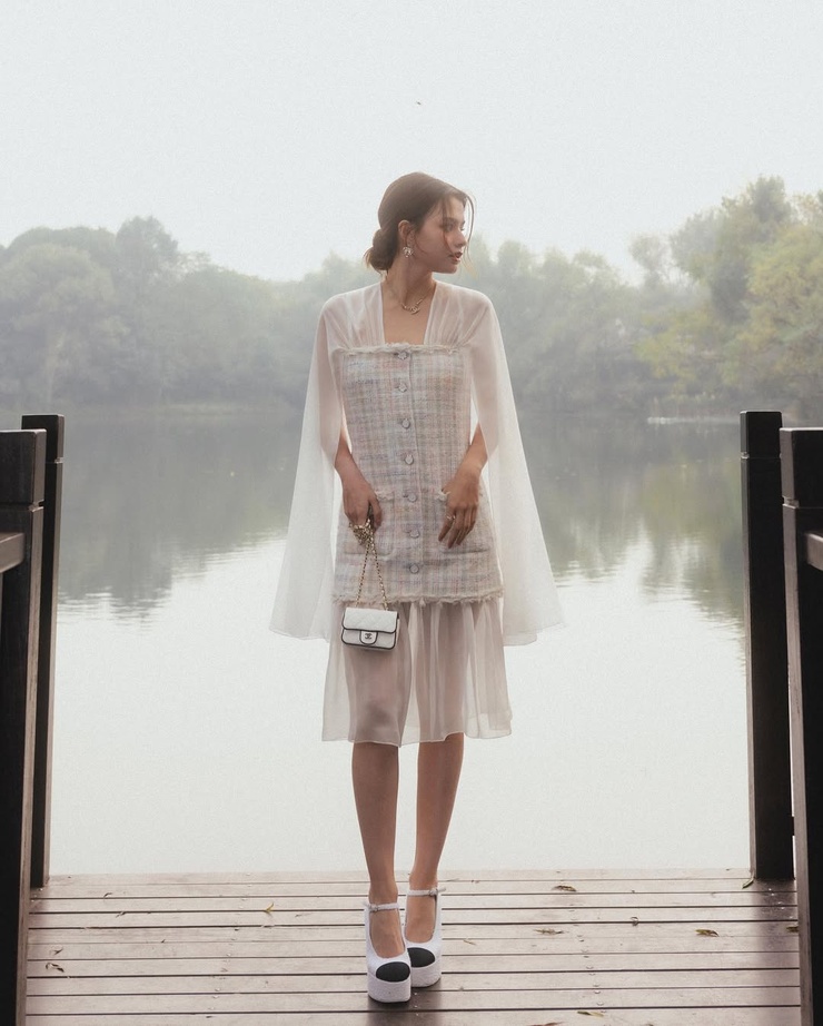 Rebecca Armstrong