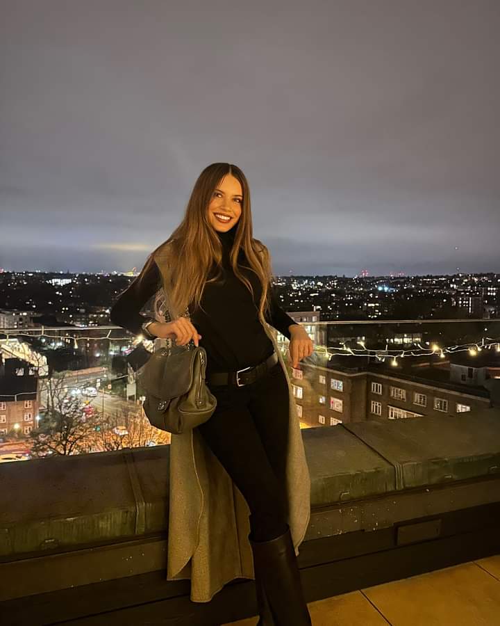 Xenia Tchoumitcheva Xenia Tchoumitcheva