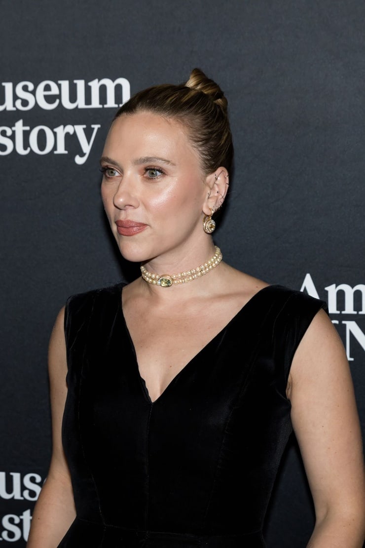 Scarlett Johansson Scarlett Johansson