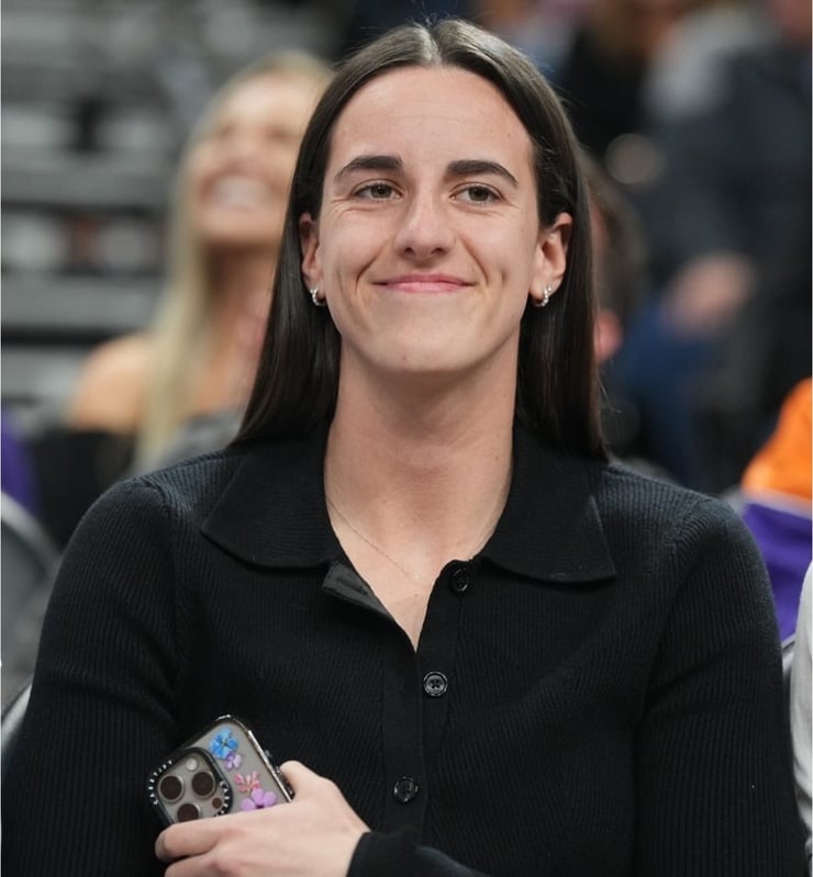 Caitlin Clark (ii)