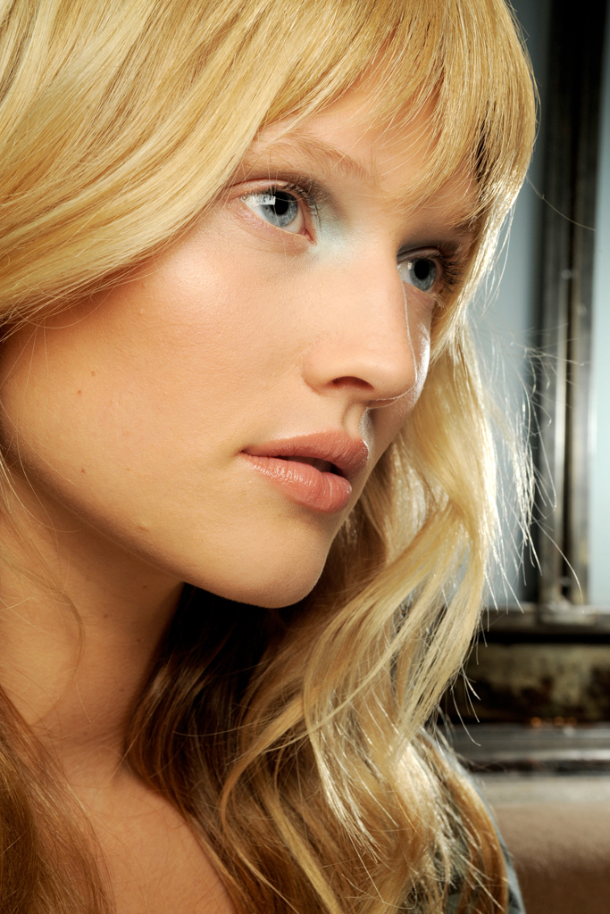 Toni Garrn