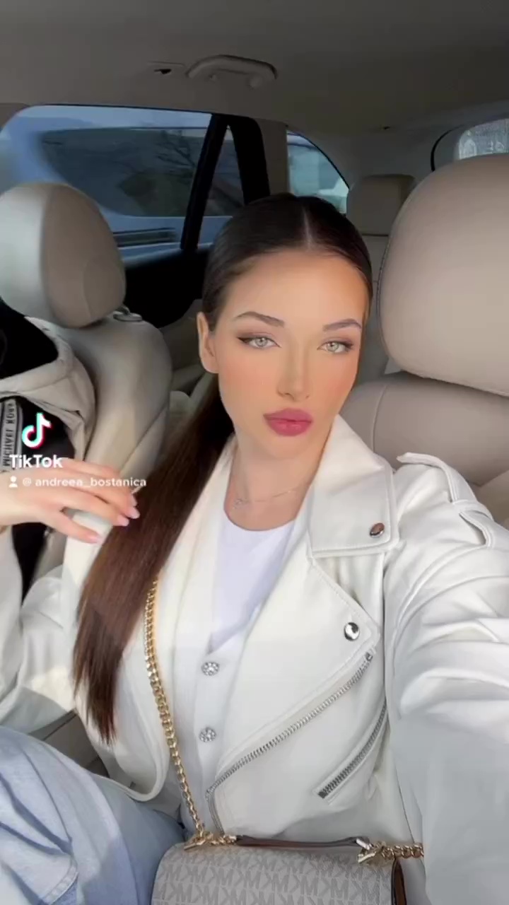 Andreea Bostanica